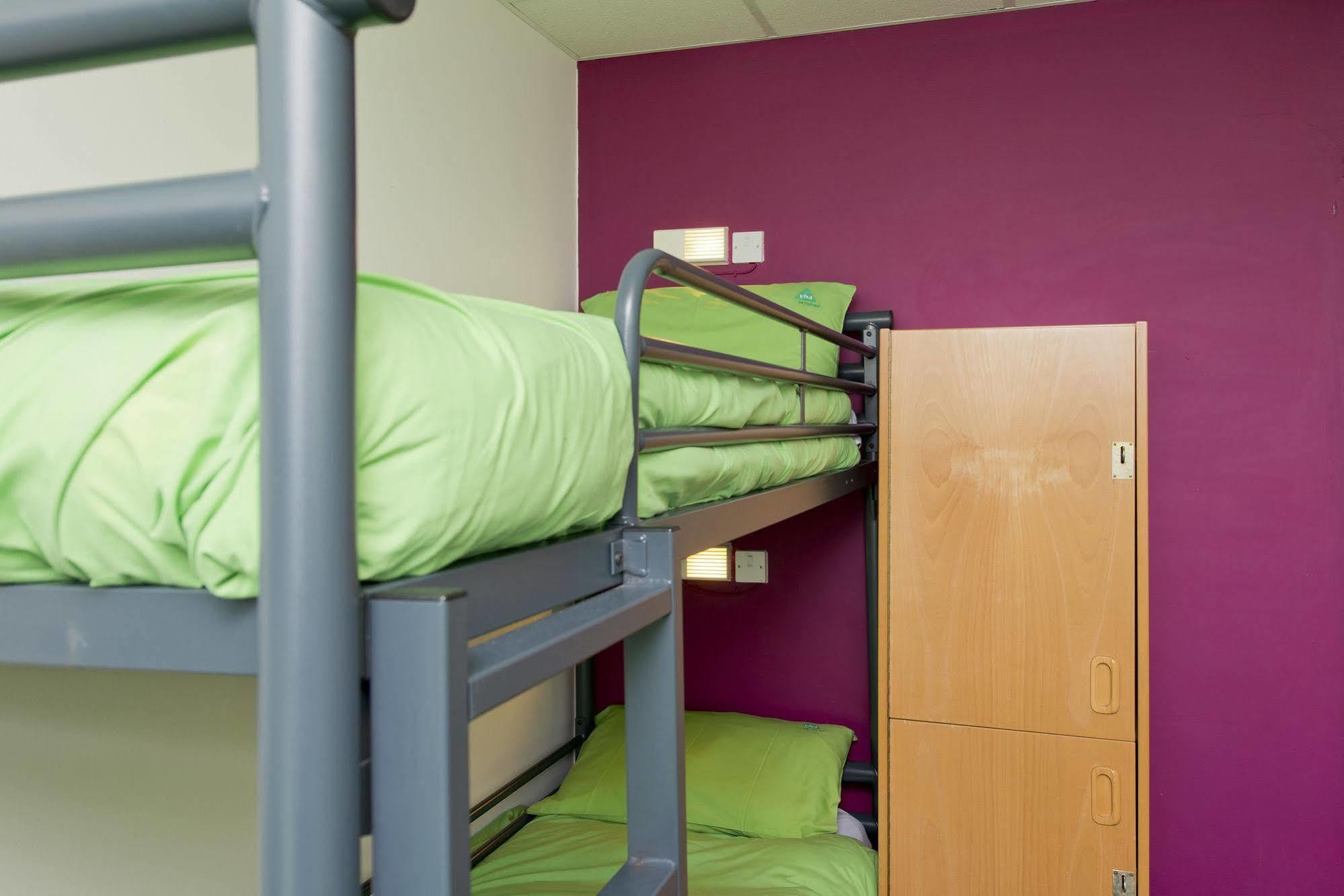 Hostel Yha Manorbier Tenby Exteriér fotografie